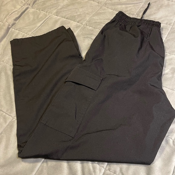Women’s used scrub pants med - Picture 1 of 1